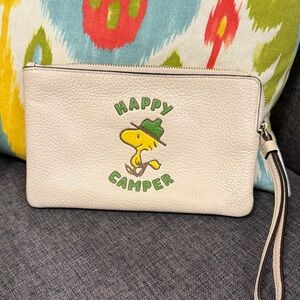 Coach Peanuts Woodstock Cream Leather Wristlet with Happy Camper Design NWT
